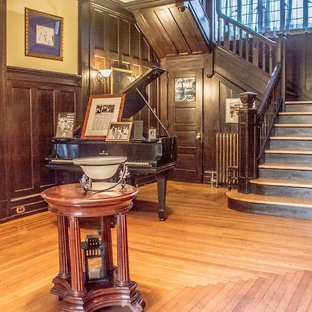 Historic Benner Mansion Bed & Breakfast อัลเลนทาวน์ ภายนอก รูปภาพ
